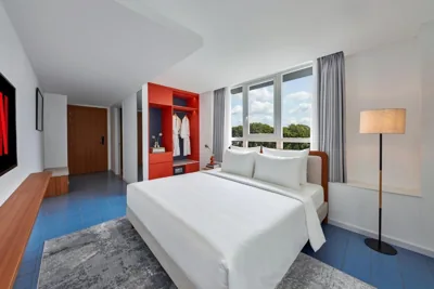 高级大床房 — M Village Hotel Nguyễn Du, a brand of Modern Village Lifestyle